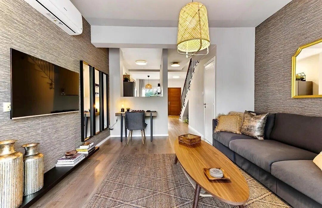 Апартаменты Phaedrus Living: Modern Heights Luxury Townhouse 4*